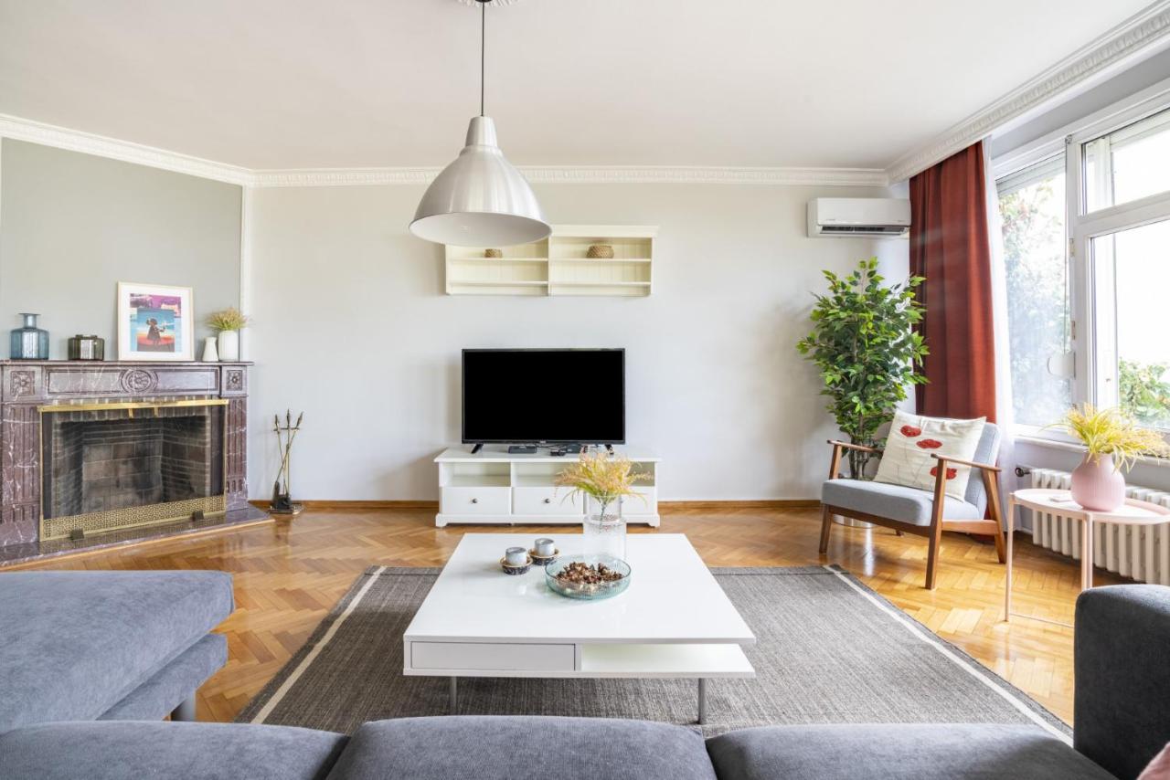Spacious Flat Near Caddebostan Coast Apartment Istanbul Bagian luar foto