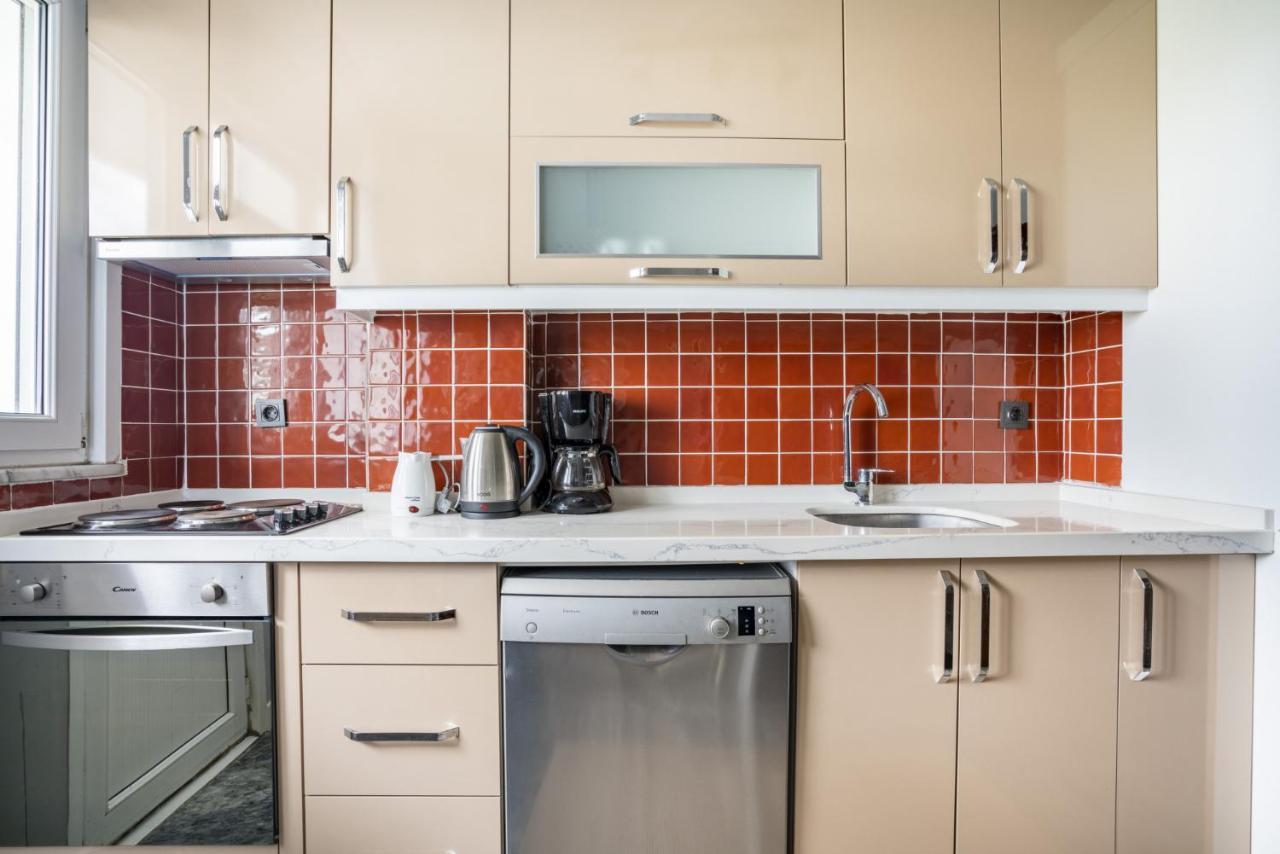 Spacious Flat Near Caddebostan Coast Apartment Istanbul Bagian luar foto